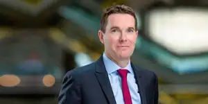 ����� ҳ���� ����������� ����� CEO Lloyd�s of London