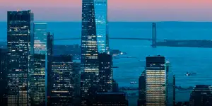 ����� ��������������� � 2025 ���� �������������� ��������, ���������� �� �������� �������: ������� AM Best