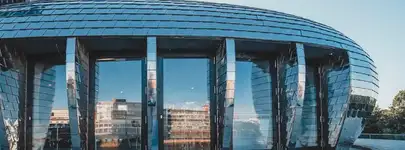 ������� ����������� � �� �� ������ ������� �������� �� ��� ���������: �� ������� ����� ��������