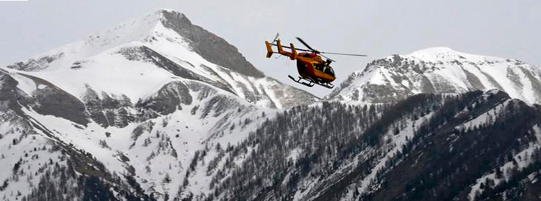 В результате авиакатастрофы лайнера А320 авиакомпании Germanwings в Альпах погибло 150 человек