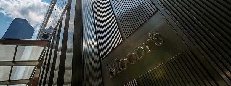 Страховики життя стикаються з нереалізованими збитками через темпи підвищення процентних ставок: Moody